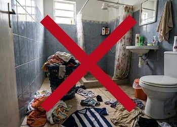 O cesto fica integrado ao móvel e deixa de ocupar uma área separada no chão