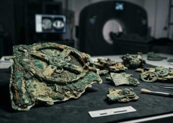 Máquina de Anticítera de 2 mil anos previa eclipses