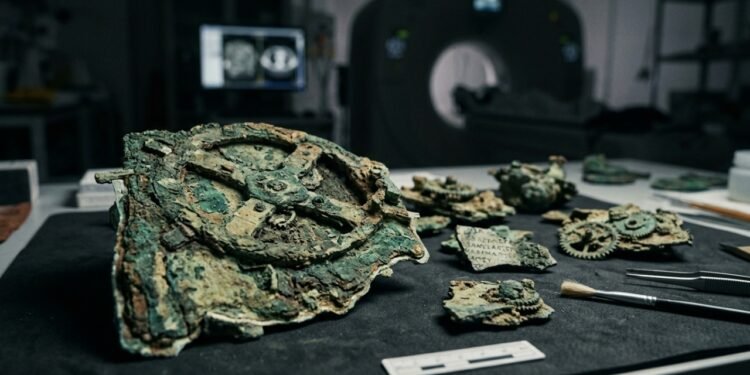Máquina de Anticítera de 2 mil anos previa eclipses
