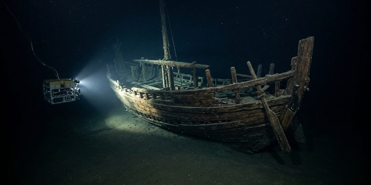 As condições encontradas no fundo do mar ajudaram a conservar uma embarcação de uma época muito distante - IMAGEM ILUSTRATIVA