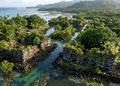 A antiga cidade impressiona pela escala de suas construções erguidas sobre pequenas ilhas artificiais